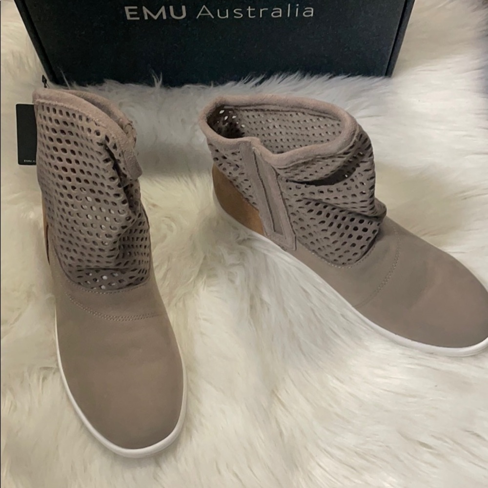 Emu